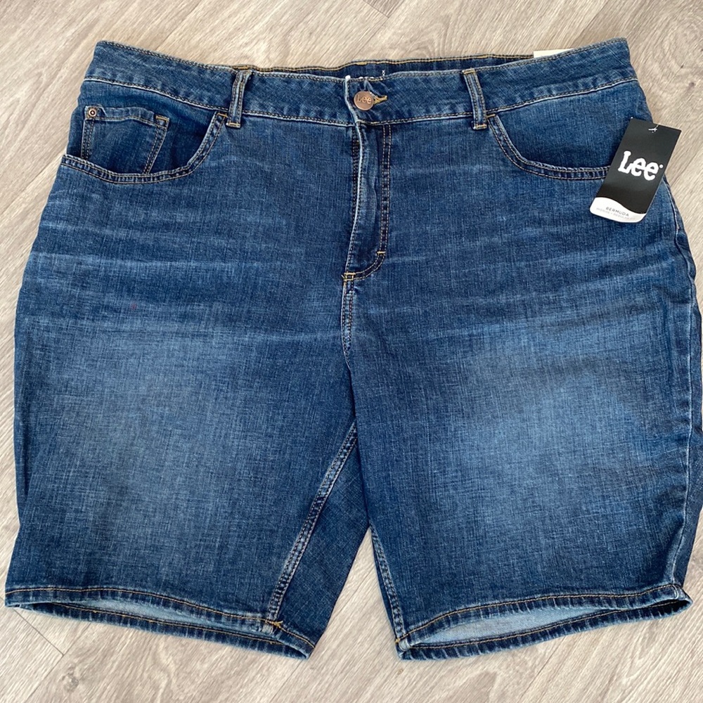 Lee Brand New Short 22W Bermuda